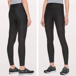 Lululemon Zoned In Tight Legging Black 27" Barely Worn, size 2